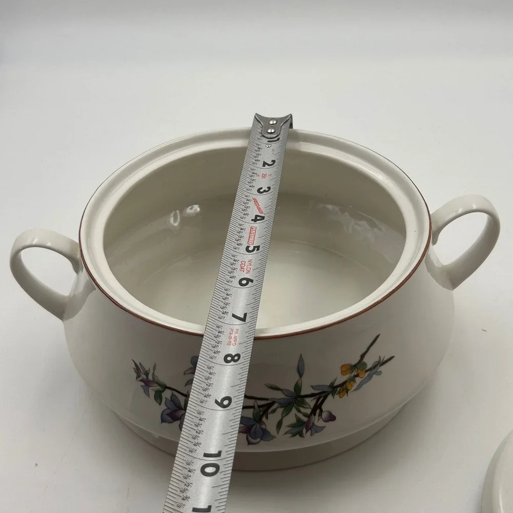 Woodhill Casserole Dish with Lid White Floral Ceramic Serving Bowl Cottagecore